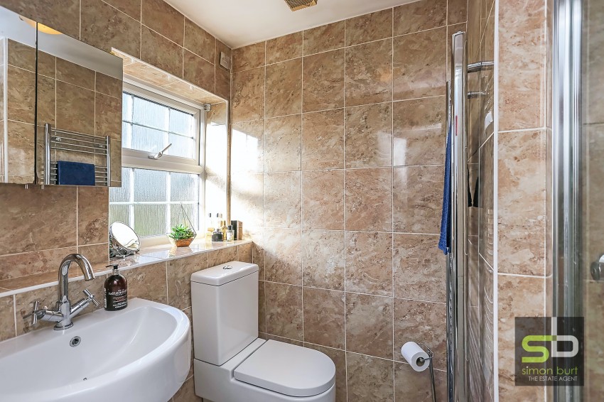 4bedroom town house for sale in Thistlewood Grove, Chadwick End, Solihull