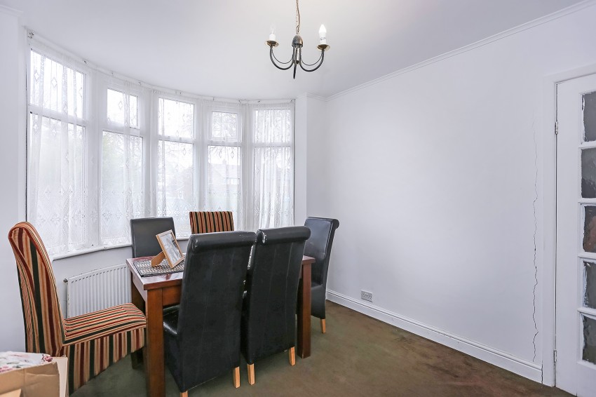 3bedroom semidetached house for sale in Melton Avenue, Solihull