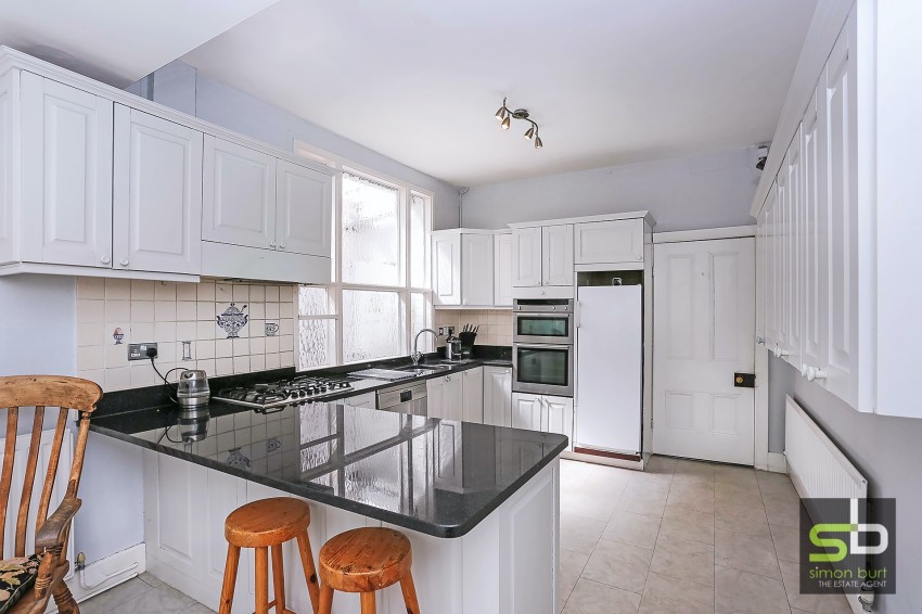 6bedroom semidetached house for sale in Ashleigh Road, Solihull