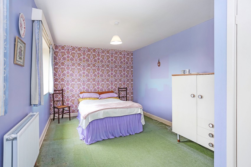 3bedroom detached house for sale in Ferndown Road, Solihull