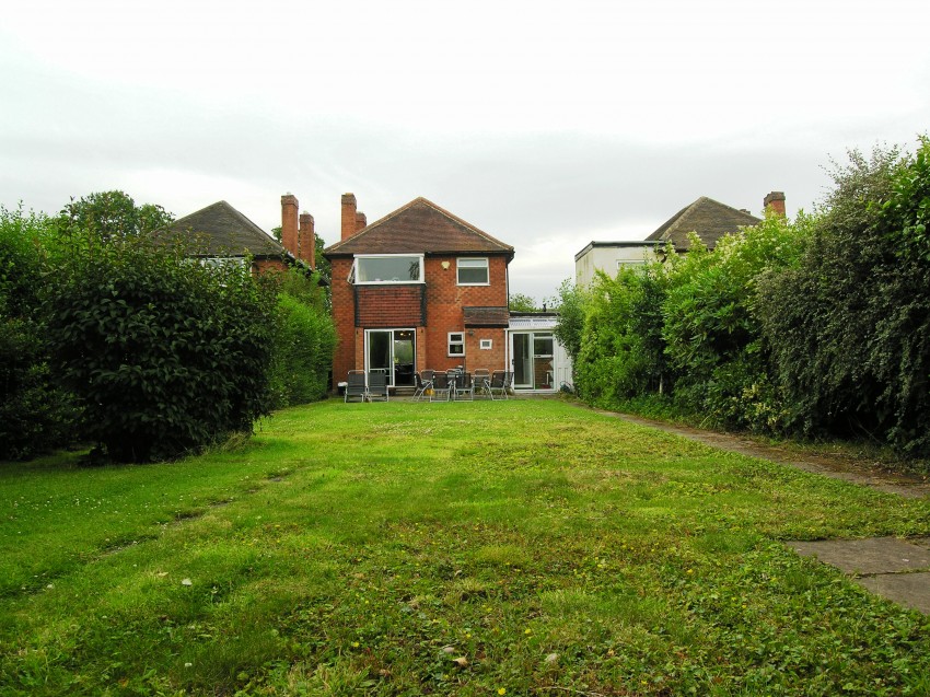 3bedroom detached house for sale in Damson Lane, Solihull
