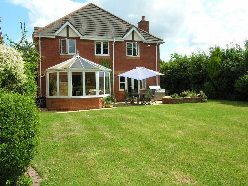 5bedroom detached house for sale in Wellfield Close, Balsall Common