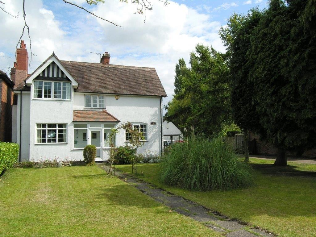 4bedroom detached house for sale in Lyndon Road, Solihull