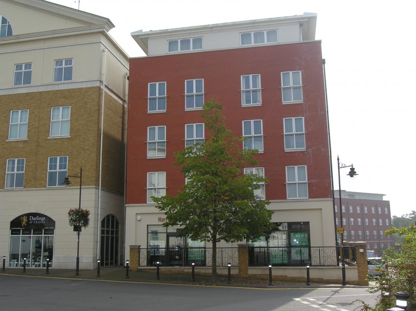 2bedroom apartment for sale in Lock House, Waterside, Dickens Heath