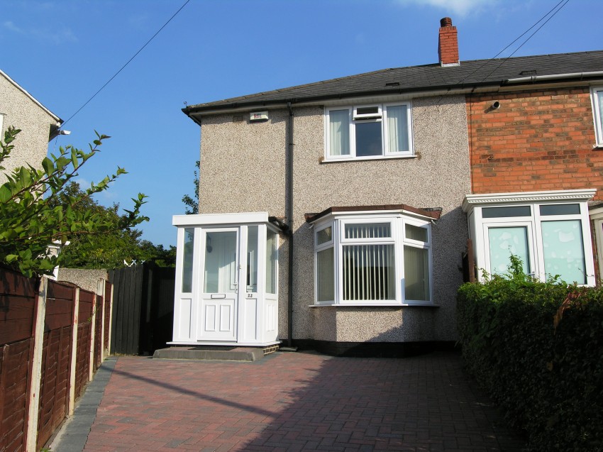 3bedroom town house for sale in Neston Grove, Stechford, Birmingham