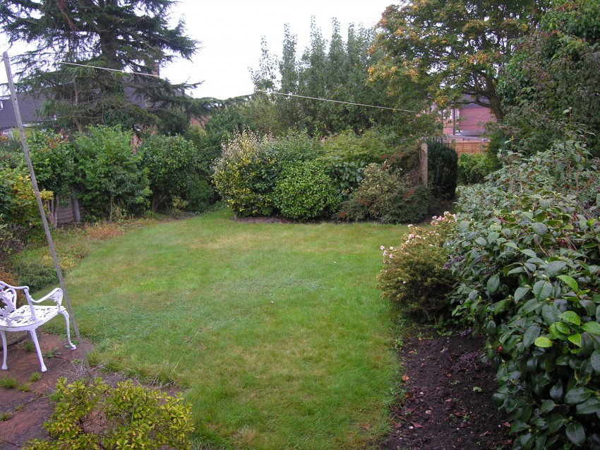 3bedroom bungalow for sale in Moorlands Drive, Shirley, Solihull