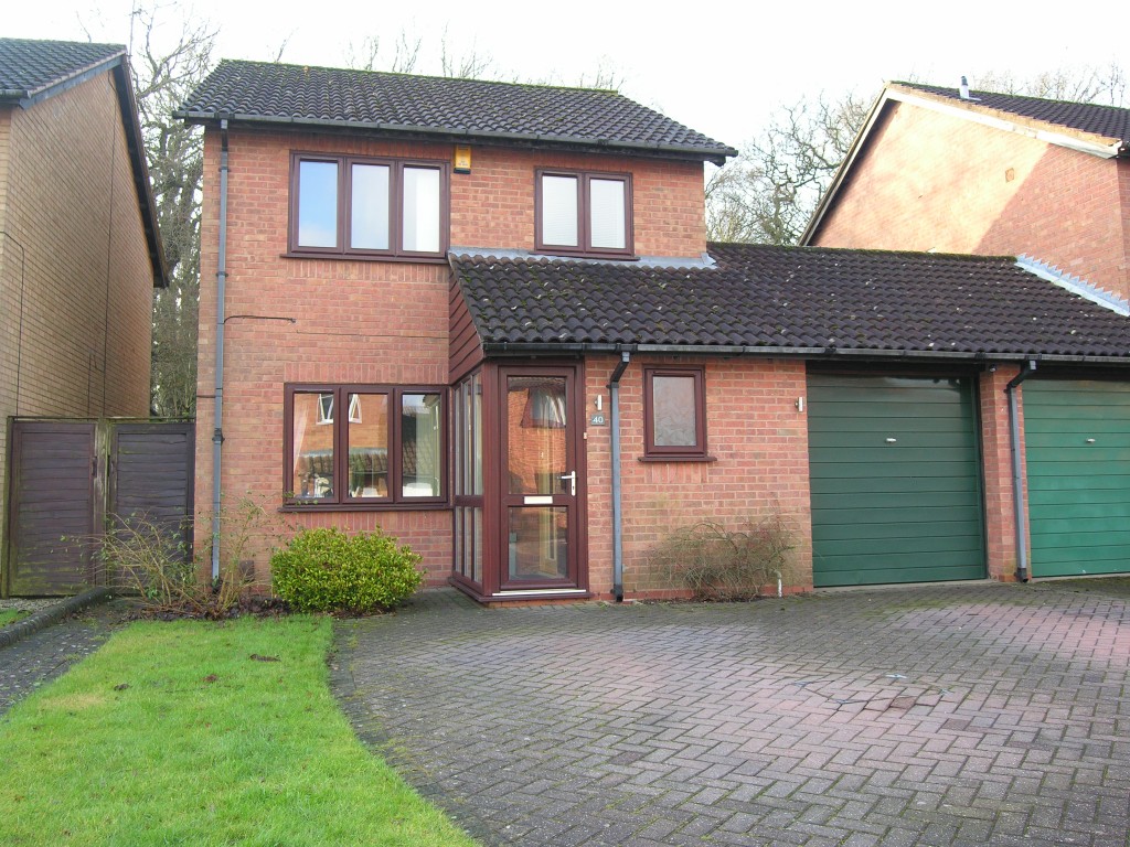3bedroom detached house for sale in Maywell Drive, Solihull