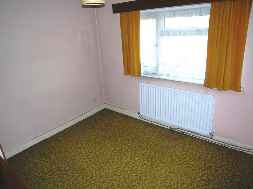 2bedroom bungalow for sale in Mereside Way, Solihull