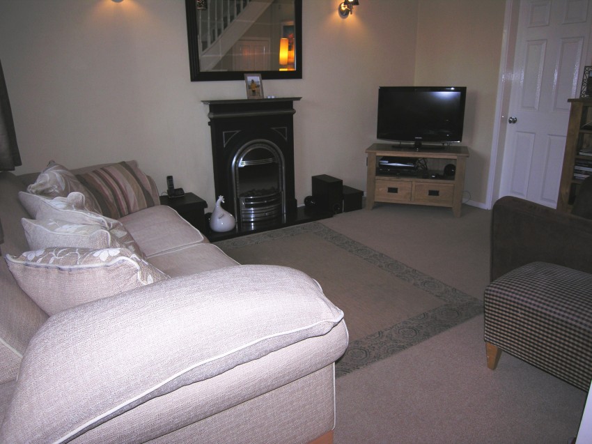 3bedroom town house for sale in Old Station Road, HamptonInArden