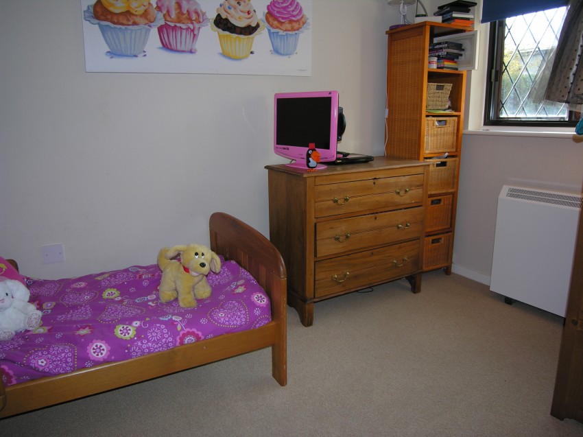 3bedroom town house for sale in Old Station Road, HamptonInArden