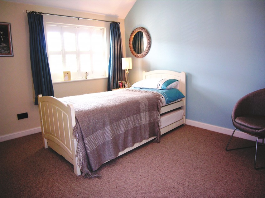 2bedroom town house for sale in The Spinney, Solihull