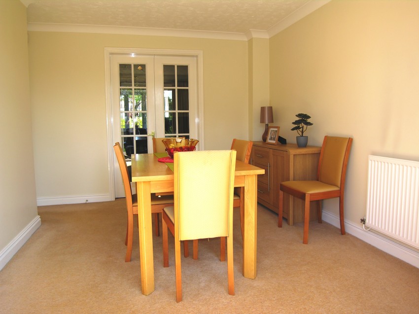 5bedroom detached house for sale in Greenfield Avenue, Balsall Common