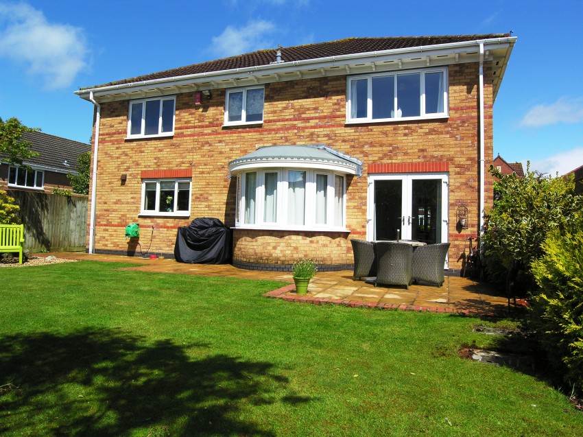 5bedroom detached house for sale in Greenfield Avenue, Balsall Common