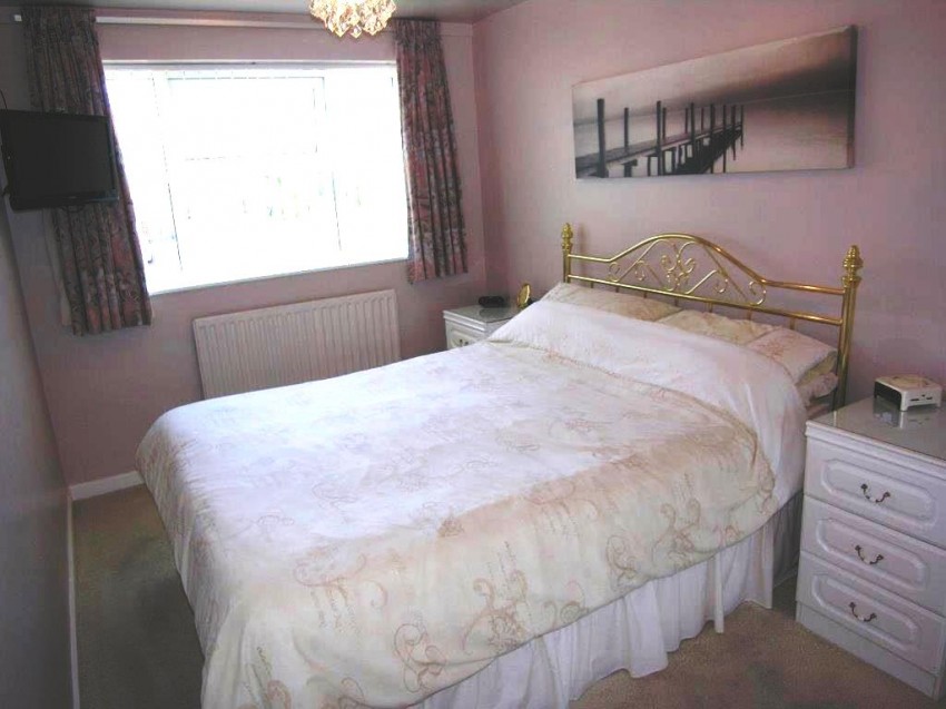 3bedroom detached house for sale in Kemps Green Road, Balsall Common