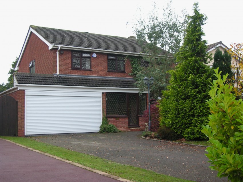 4bedroom detached house for sale in Dingle Lane, Solihull