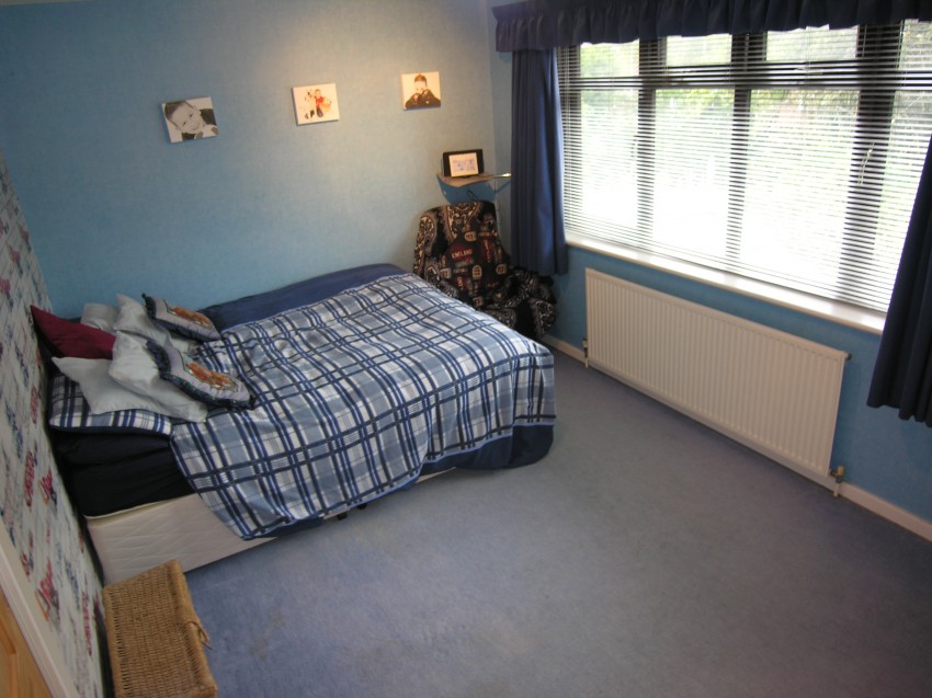 4bedroom detached house for sale in Dingle Lane, Solihull