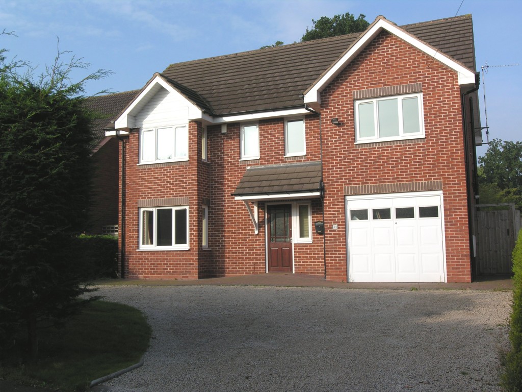 5bedroom detached house for sale in Monastery Drive, Solihull
