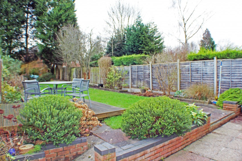 3bedroom semidetached house for sale in Hatchford Brook Road, Solihull