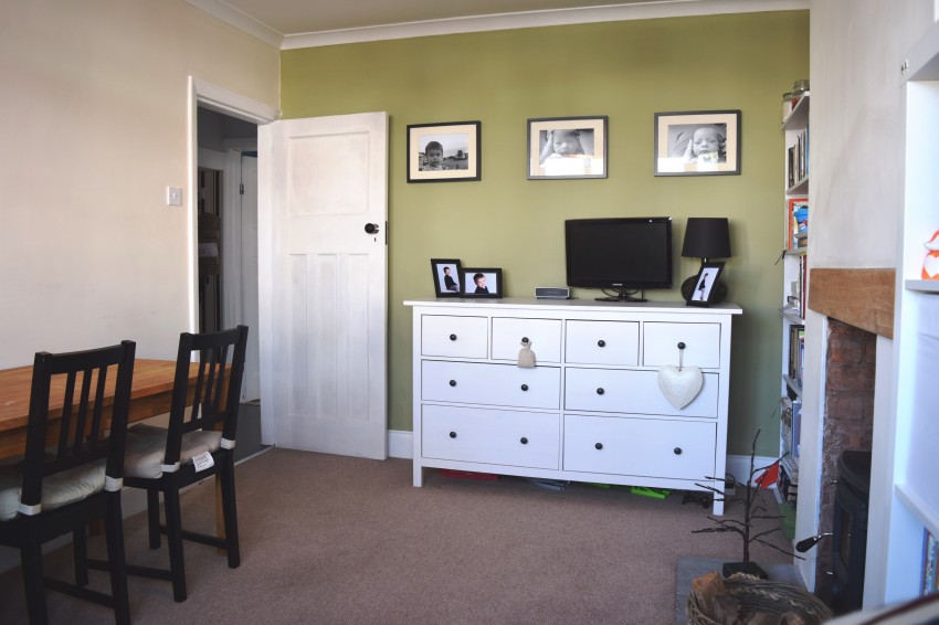 3bedroom semidetached house for sale in Hatchford Brook Road, Solihull