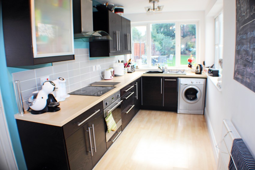 3bedroom semidetached house for sale in Hatchford Brook Road, Solihull