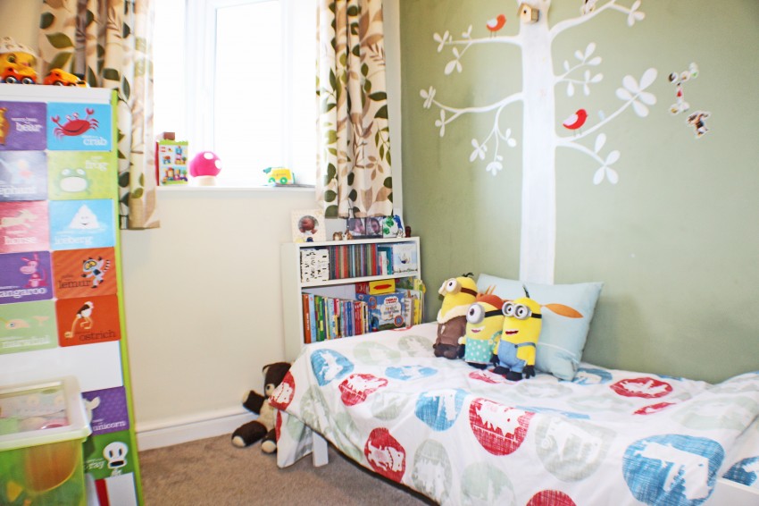 3bedroom semidetached house for sale in Hatchford Brook Road, Solihull