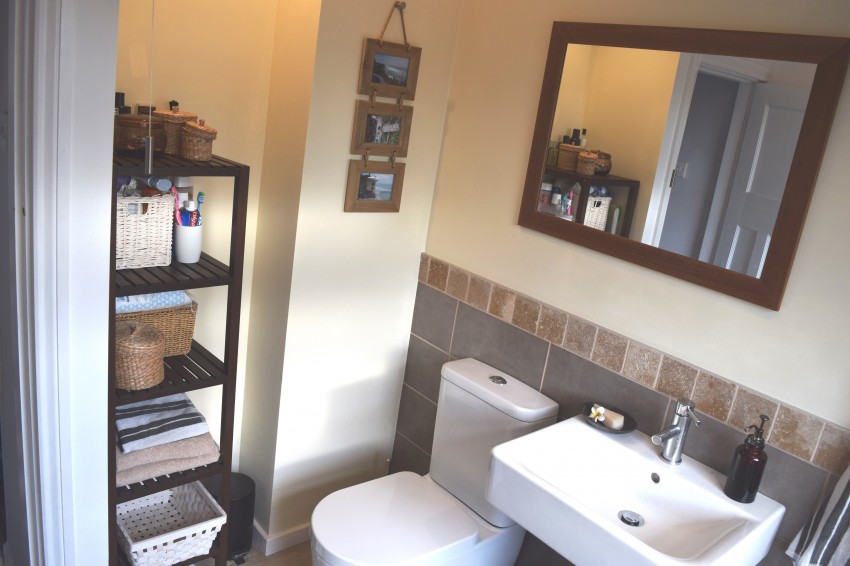 3bedroom semidetached house for sale in Hatchford Brook Road, Solihull