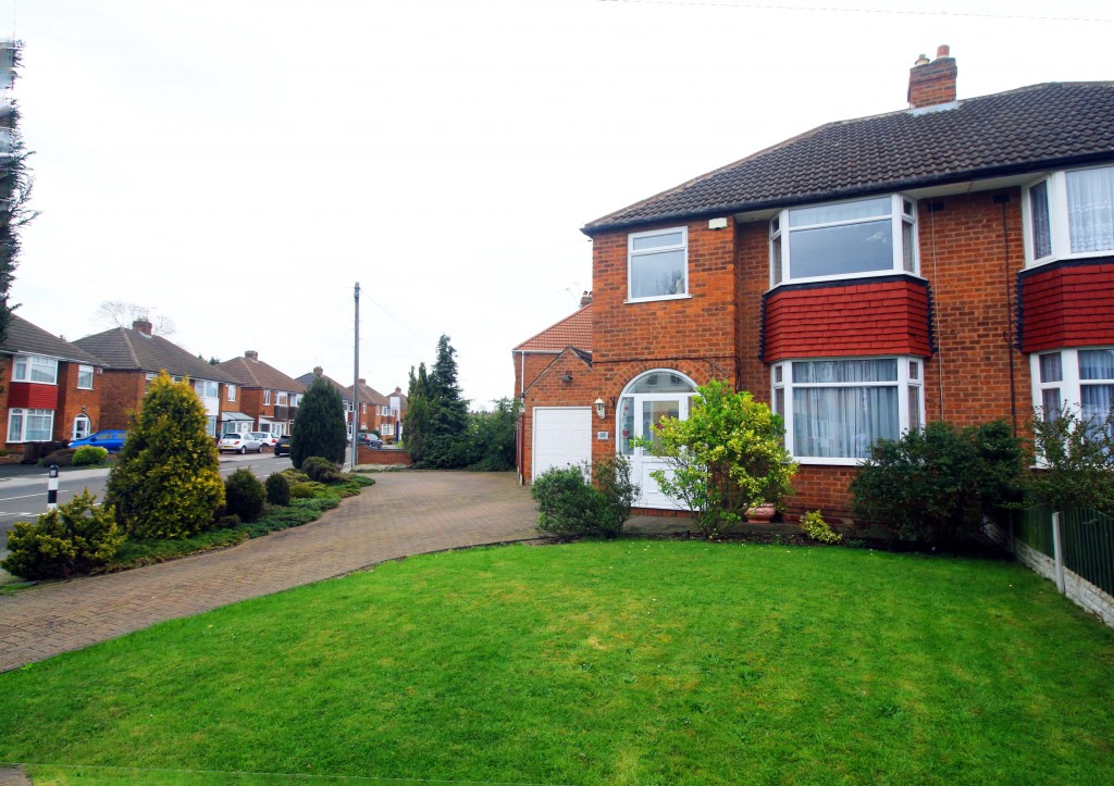 3bedroom semidetached house for sale in Valley Road, Solihull