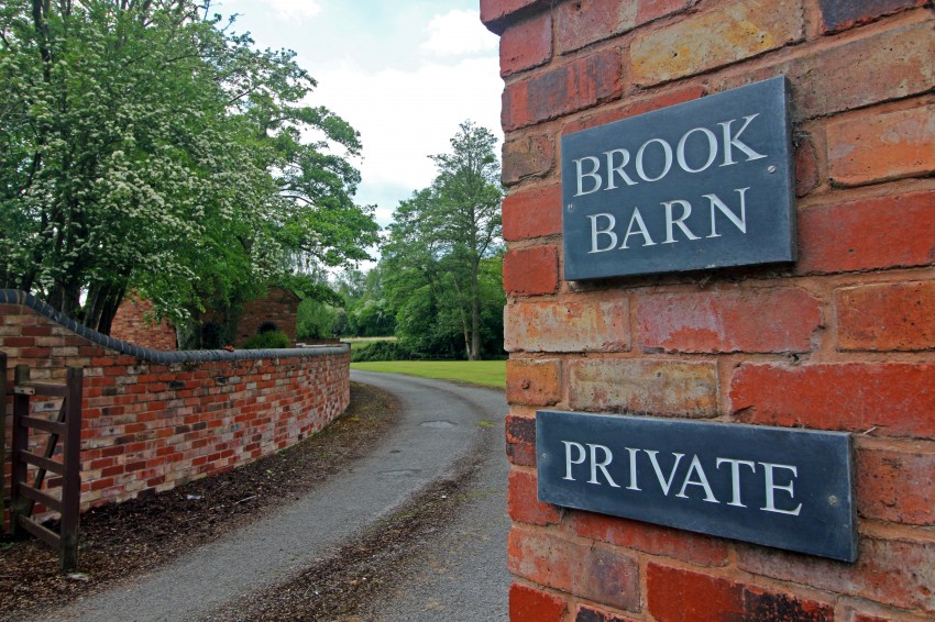 3bedroom barn conversion for sale in Peterbrook Road, Majors Green