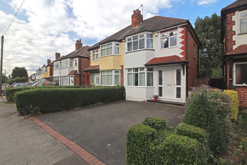 3bedroom semidetached house for sale in Summerfield Road, Solihull