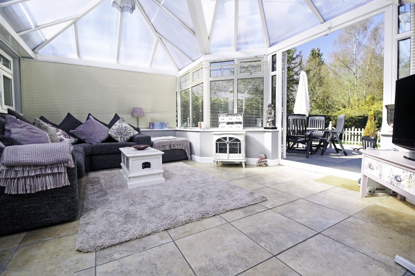 3bedroom bungalow for sale in Birchy Leasowes Lane, Tidbury Green