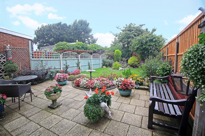 3bedroom semidetached house for sale in Larne Road, Sheldon