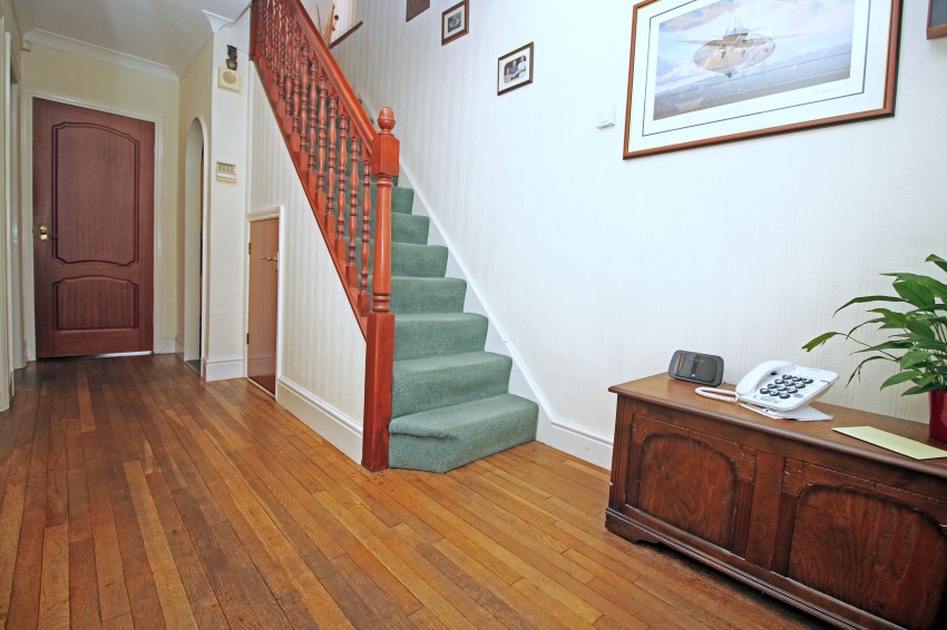 3bedroom semidetached house for sale in Wells Green Road, Solihull