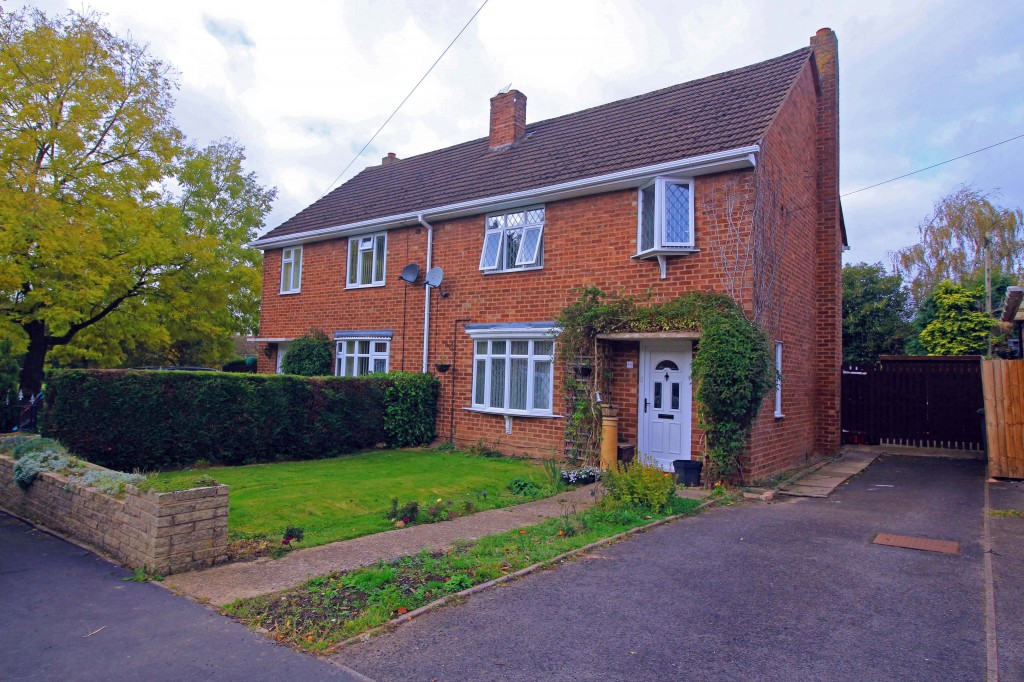 3bedroom semidetached house for sale in Oakley, Honiley, Kenilworth