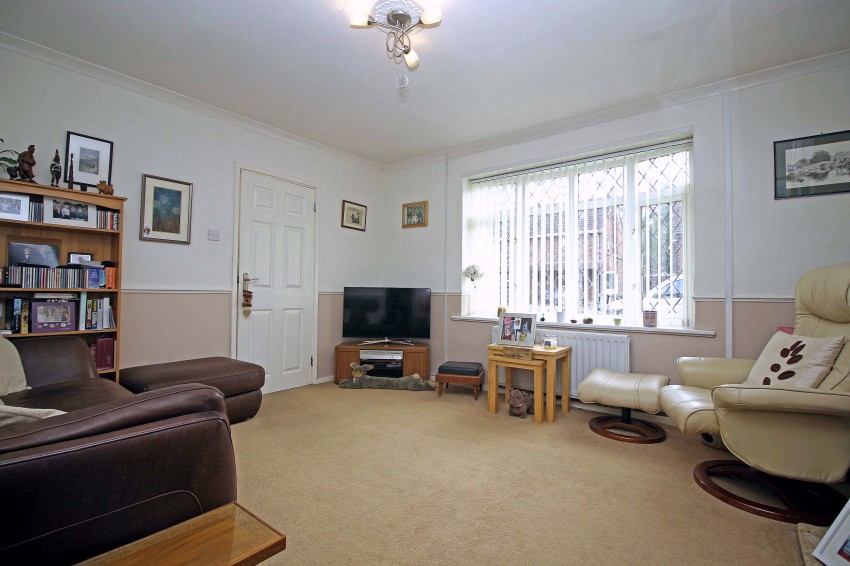 3bedroom semidetached house for sale in Oakley, Honiley, Kenilworth