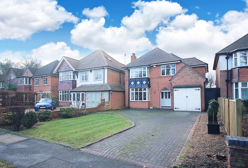 4bedroom detached house for sale in Widney Lane, Solihull