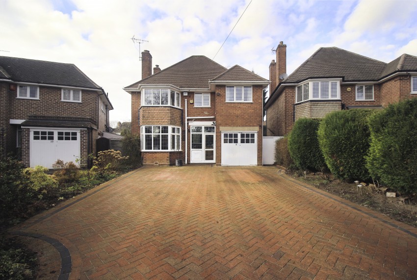 4bedroom detached house for sale in Upwey Avenue, Solihull