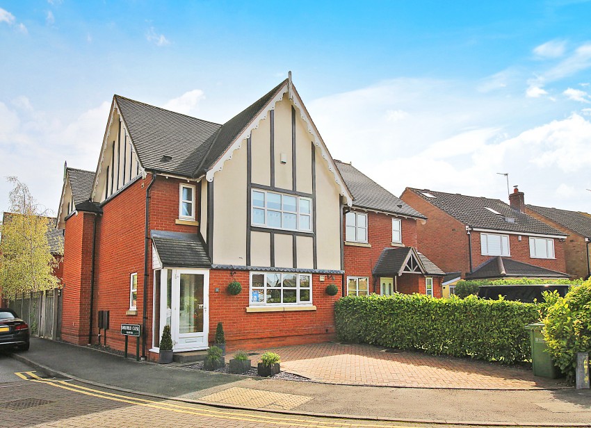 3bedroom semidetached house for sale in Shelfield Close, Hockley Heath, Solihull