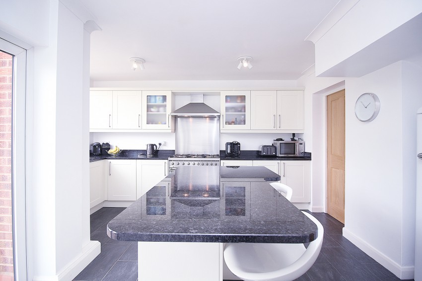 3bedroom semidetached house for sale in Coniston Avenue, Solihull