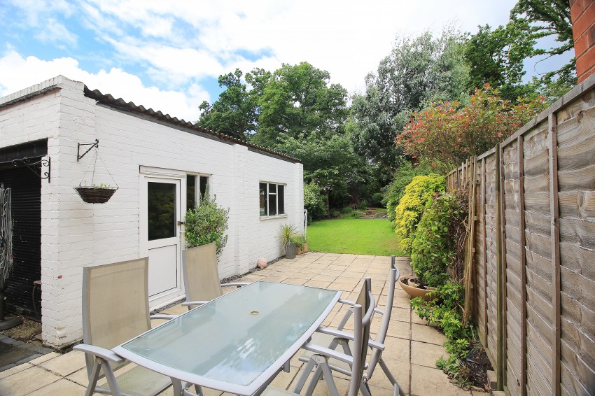 3bedroom semidetached house for sale in Sandy Hill Road, Shirley