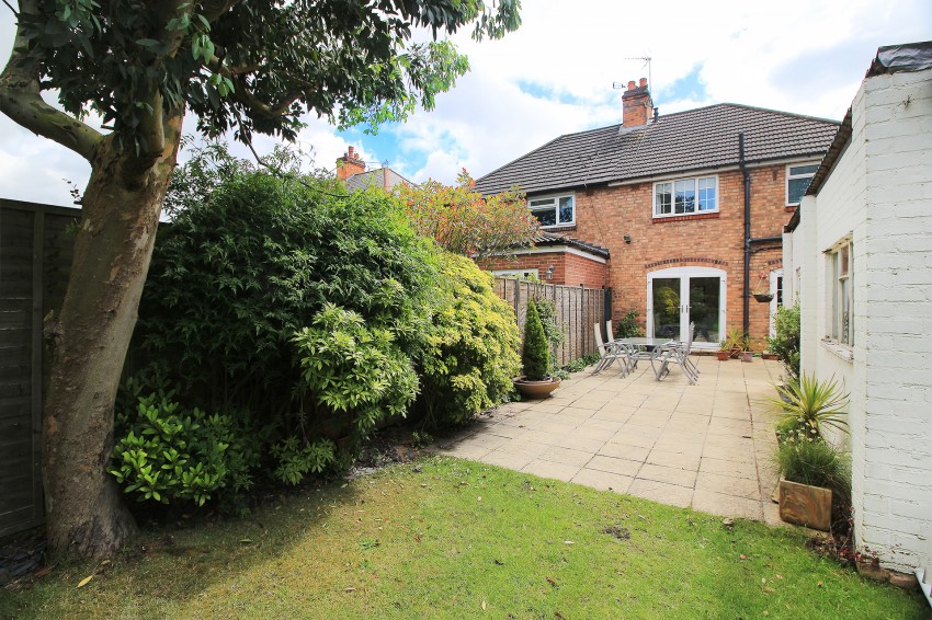 3bedroom semidetached house for sale in Sandy Hill Road, Shirley