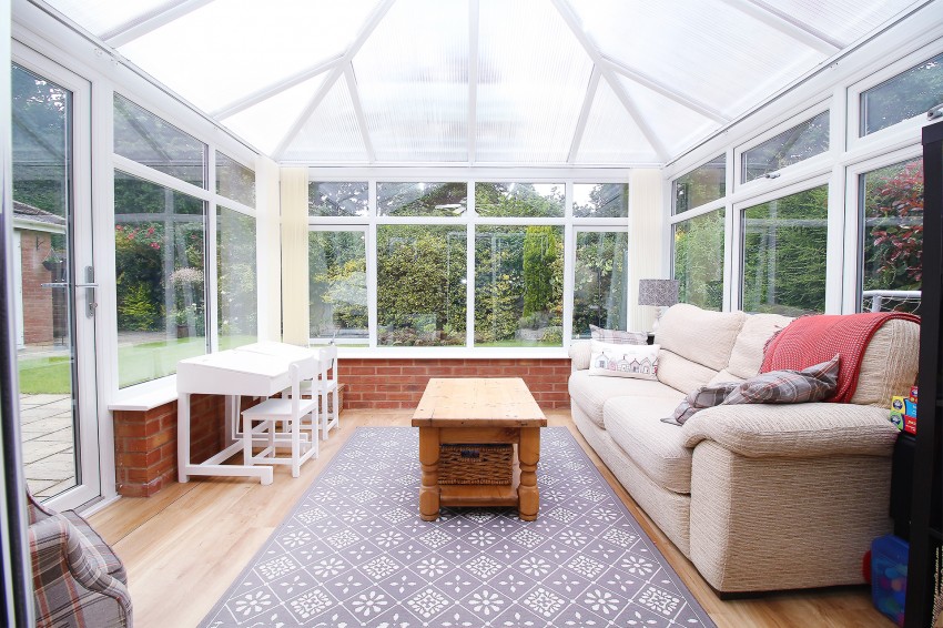 5bedroom detached house for sale in Hollyhurst Grove, Shirley, Solihull