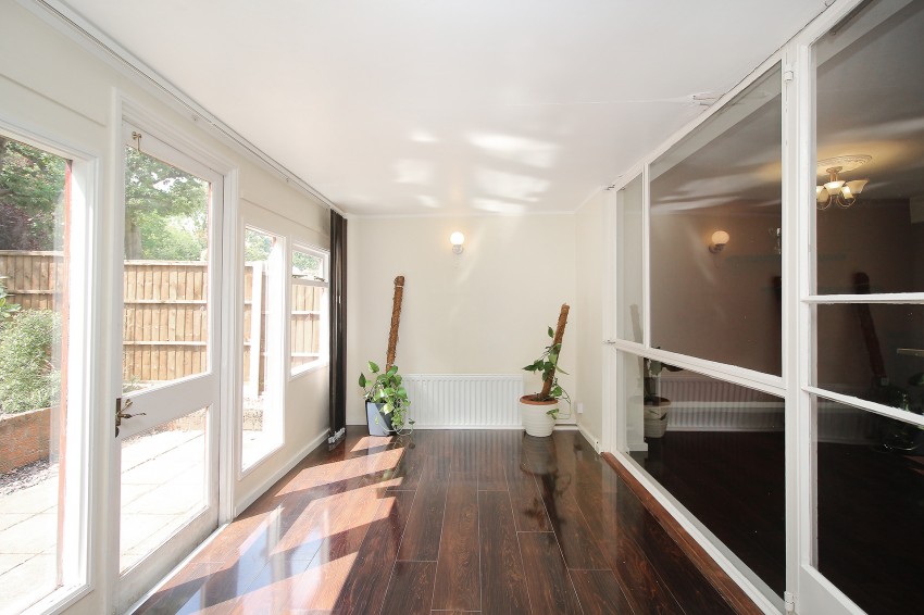 3bedroom town house for sale in Draycote Close, Solihull