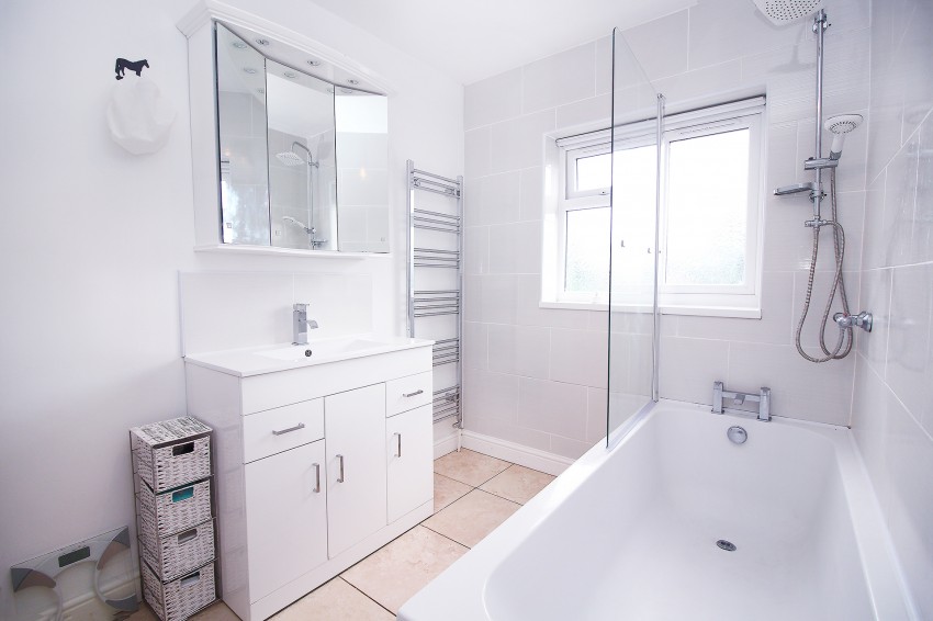 3bedroom semidetached house for sale in Keswick Road, Solihull