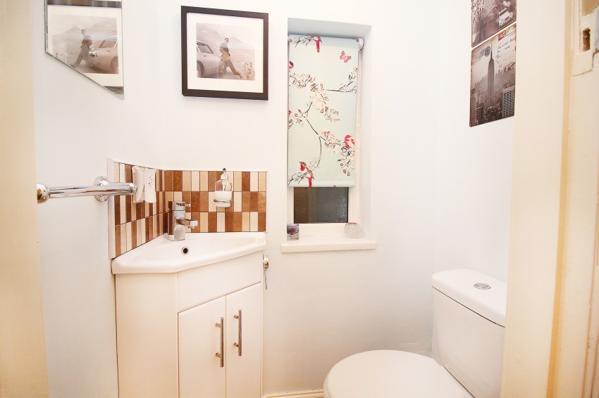 3bedroom semidetached house for sale in Keswick Road, Solihull