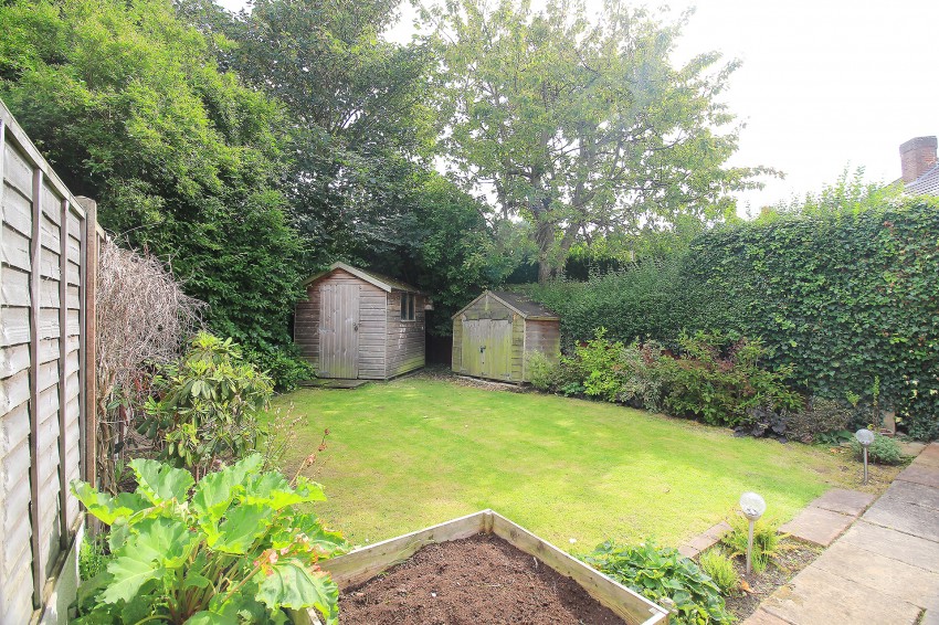 3bedroom semidetached house for sale in Shalford Road, Solihull