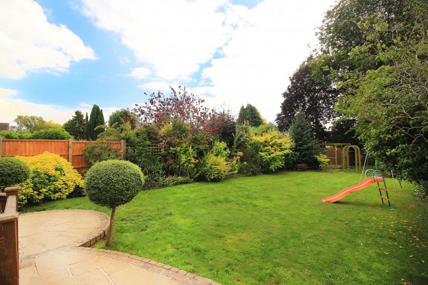 4bedroom detached house for sale in Buryfield Road, Solihull