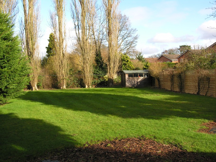 5bedroom detached house for sale in Earlswood Road, Dorridge