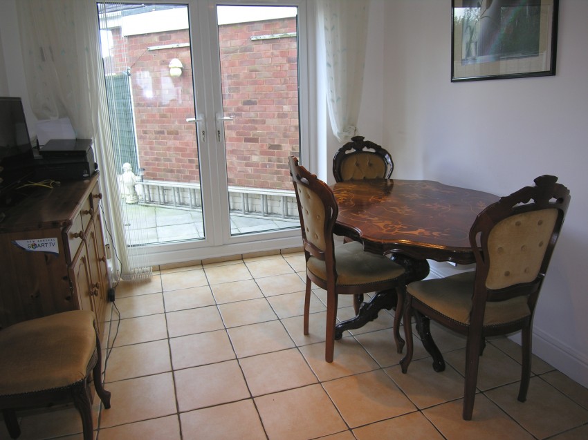 3bedroom semidetached house for sale in Shalford Road, Solihull