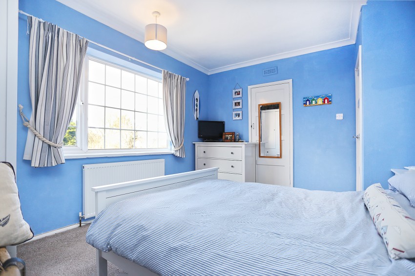 3bedroom semidetached house for sale in Slater Road, Bentley Heath