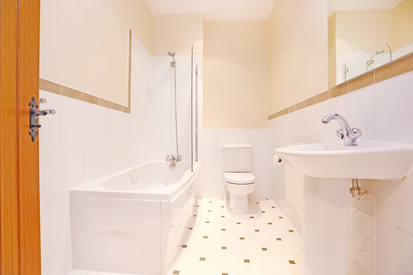 4bedroom detached house for sale in Malthouse Meadow, Solihull